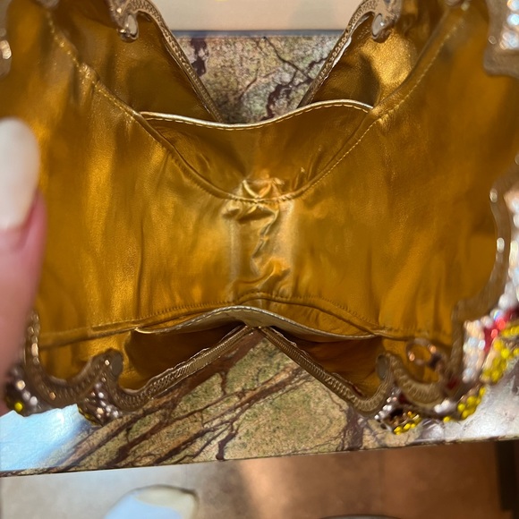 “Box of French Fries” 🍟 heavy crystal minaudiere clutch, red box with rainbow - Picture 9 of 16